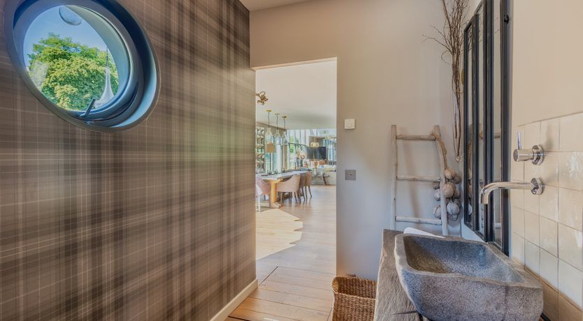 Photo of Float Away With Me