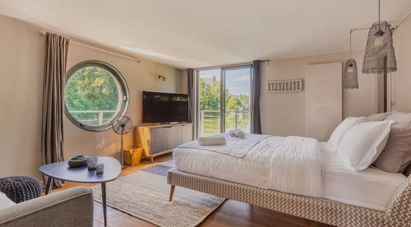 Photo of Float Away With Me