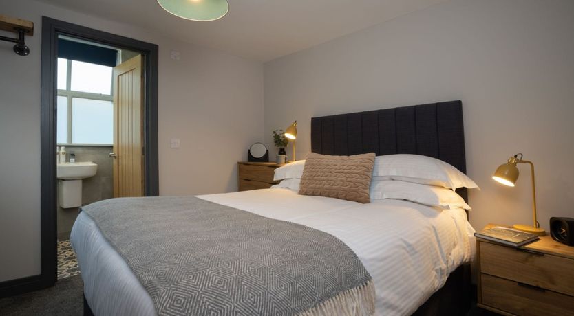 Photo of The Dancing Beck