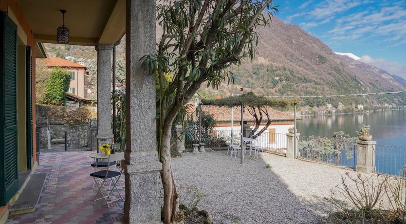 Photo of Lakeside Mosaic