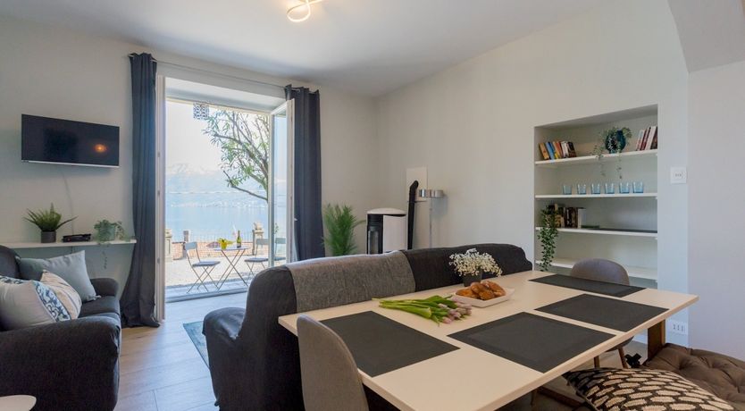 Photo of Lakeside Mosaic