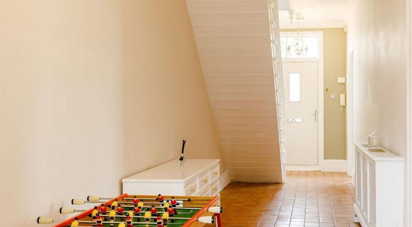 Photo of 5 Bed in Sawtry