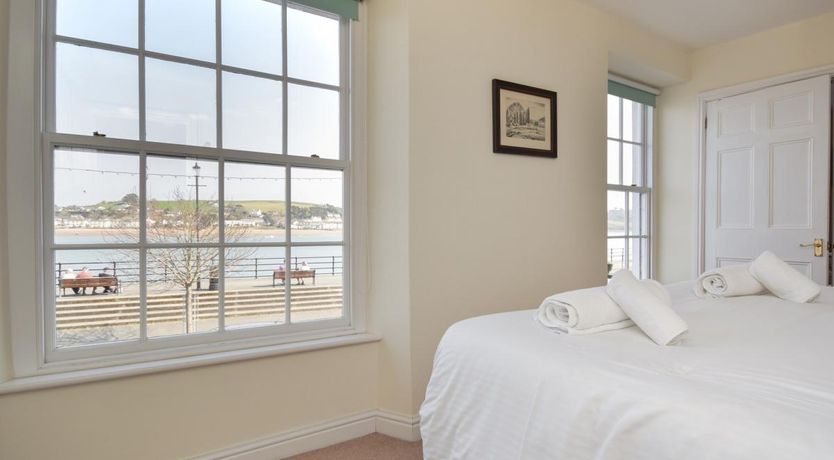 Photo of 2 Bed in Appledore