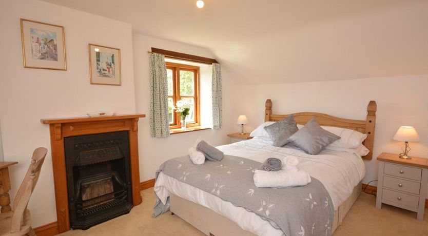 Photo of 2 Bed in Wedmore