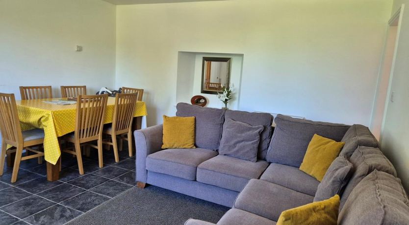 Photo of 3 Bed in Berrynarbor