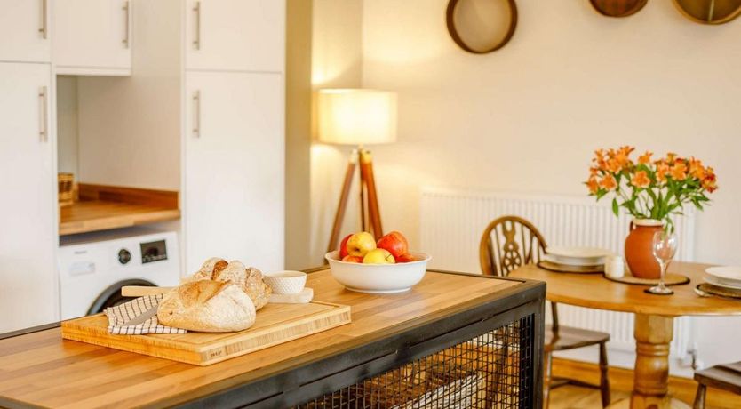 Photo of 1 Bed in Edington