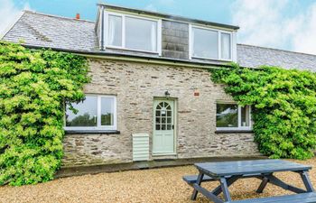 in Combe Martin  (86943) Holiday Cottage