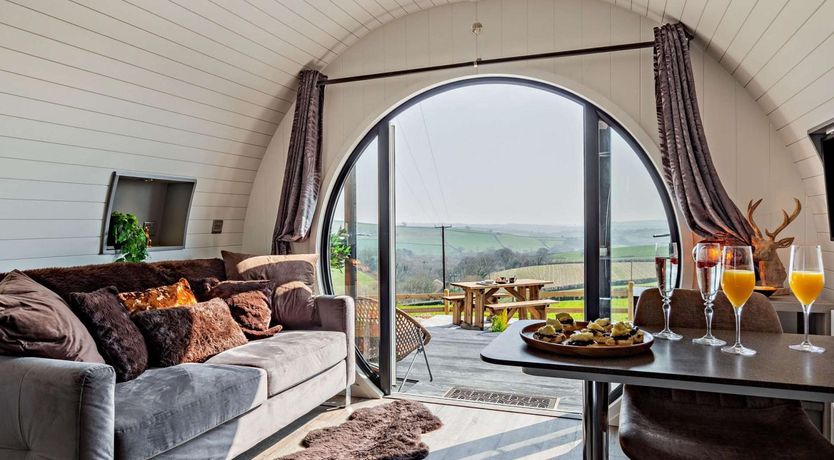 Photo of 1 Bed in South Brent