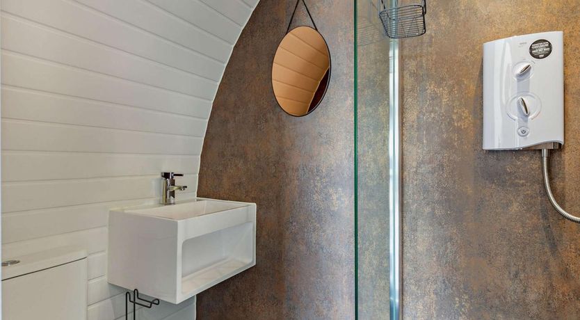 Photo of 1 Bed in South Brent