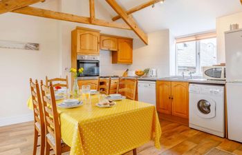 2 Bed in Ilfracombe Holiday Cottage