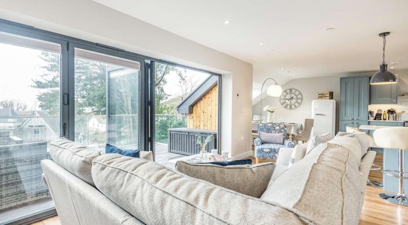 Photo of 3 Bed in Aberdovey