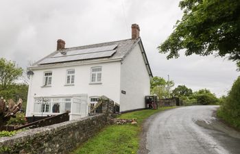 The Vale Holiday Cottage