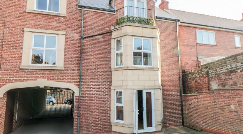 Photo of Apartment 1, 19 Cleveland Terrace