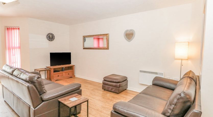 Photo of Apartment 1, 19 Cleveland Terrace