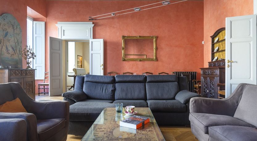 Photo of Eyes To The Sky