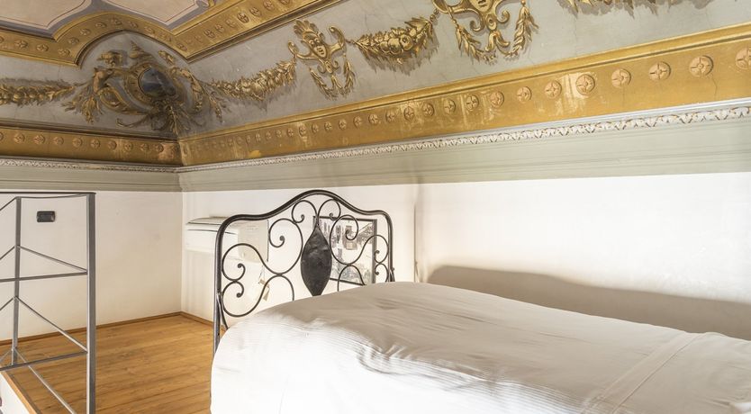 Photo of Eyes To The Sky