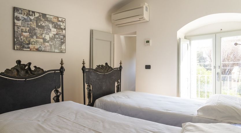 Photo of Eyes To The Sky