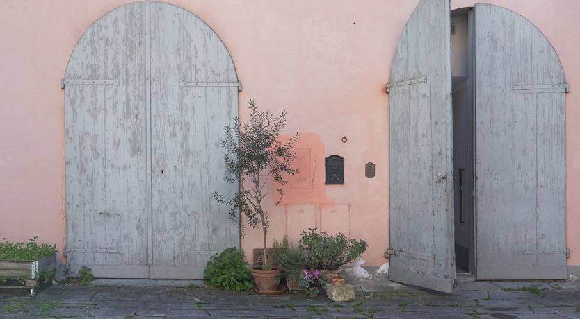 Photo of Eyes To The Sky