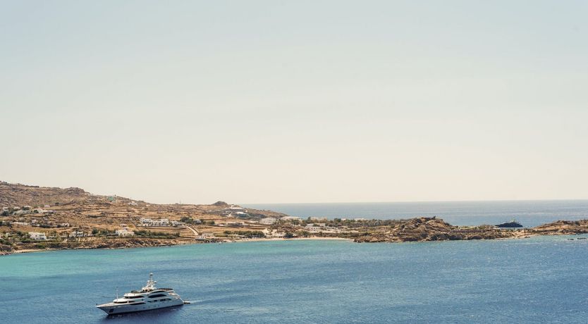 Photo of Zeus’ Kiss