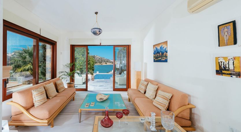 Photo of Barefoot Beachside