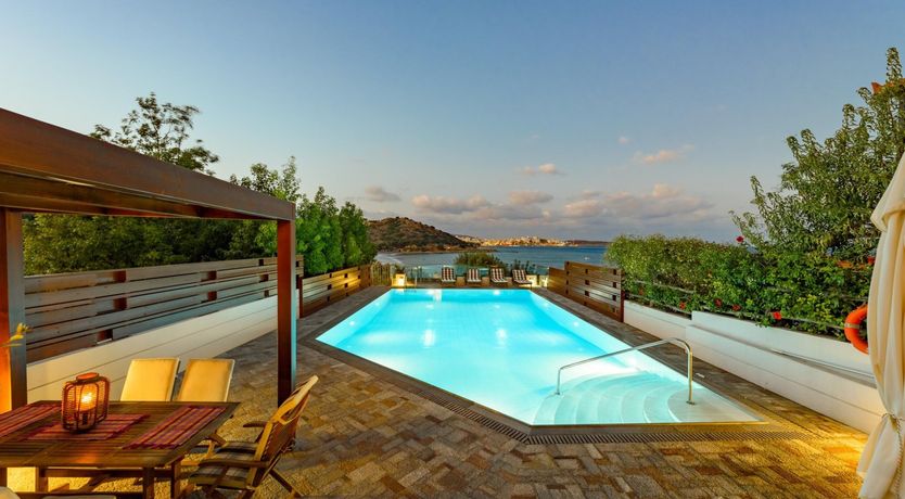 Photo of Barefoot Beachside