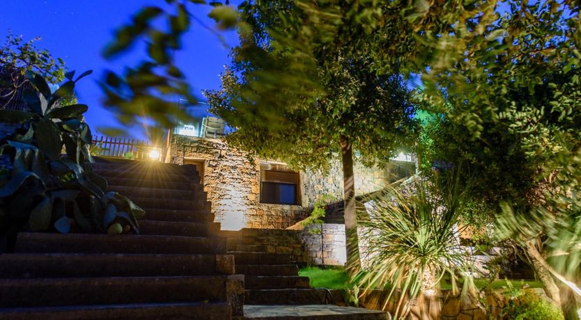 Photo of Barefoot Beachside