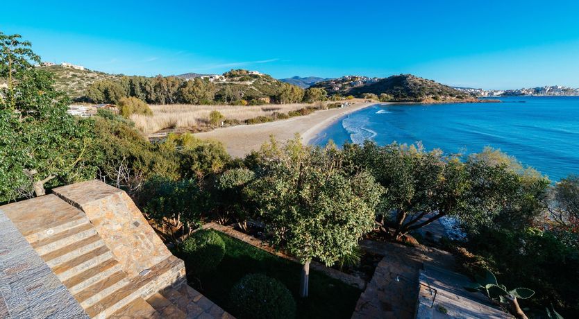 Photo of Barefoot Beachside