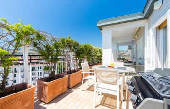 Lemons On The Terrace Apartment