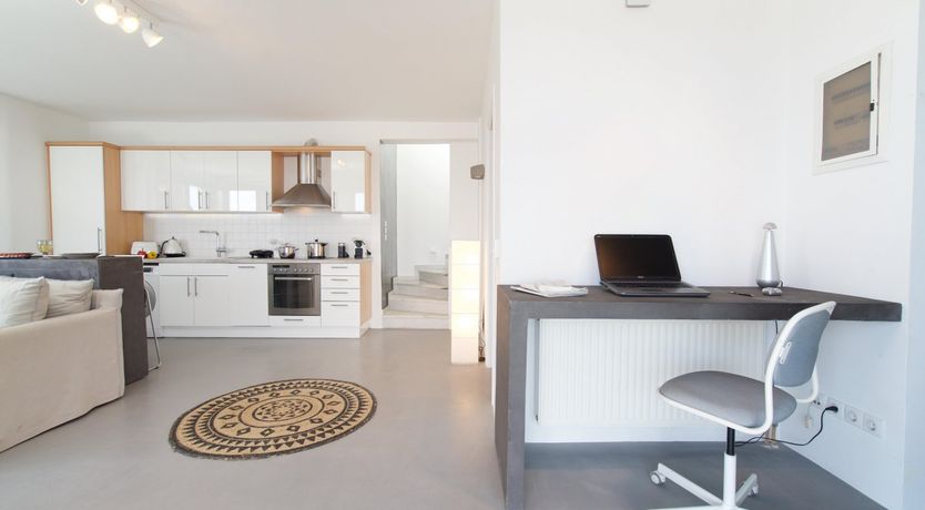 Photo of Pebble Blue