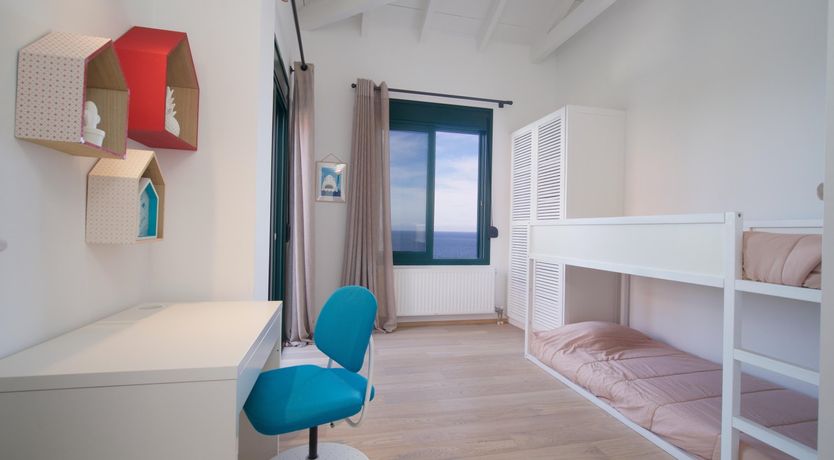 Photo of Pebble Blue