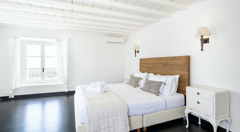 Photo of The Duchess of Mykonos