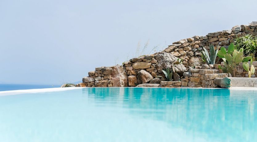 Photo of The Duchess of Mykonos