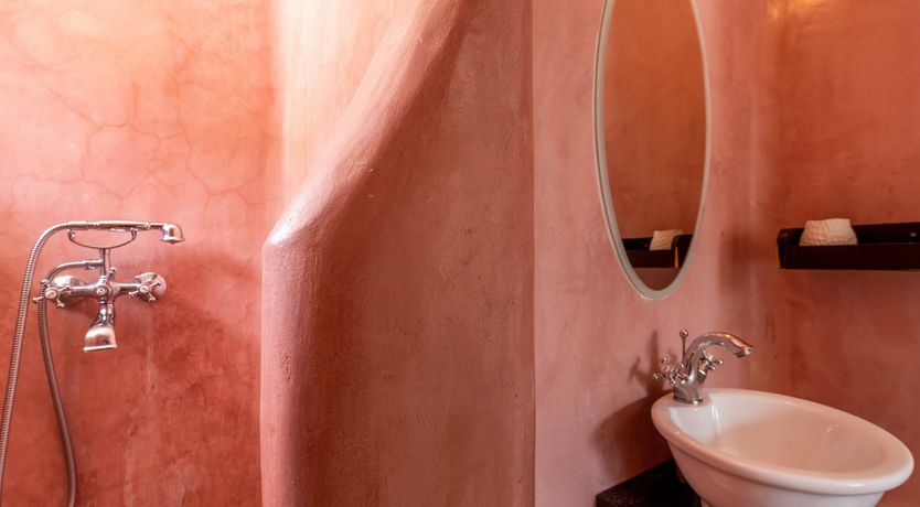 Photo of The Duchess of Mykonos