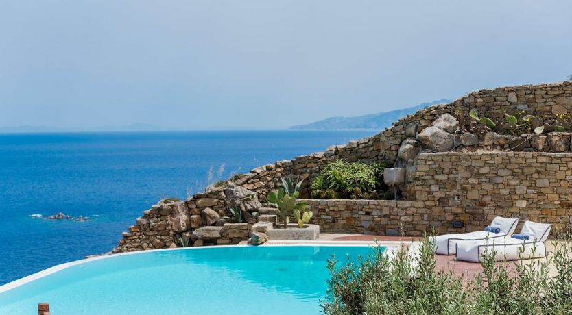 Photo of The Duchess of Mykonos