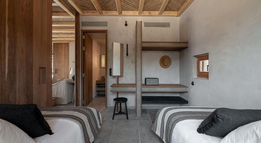 Photo of Zeus's Thunderbolt