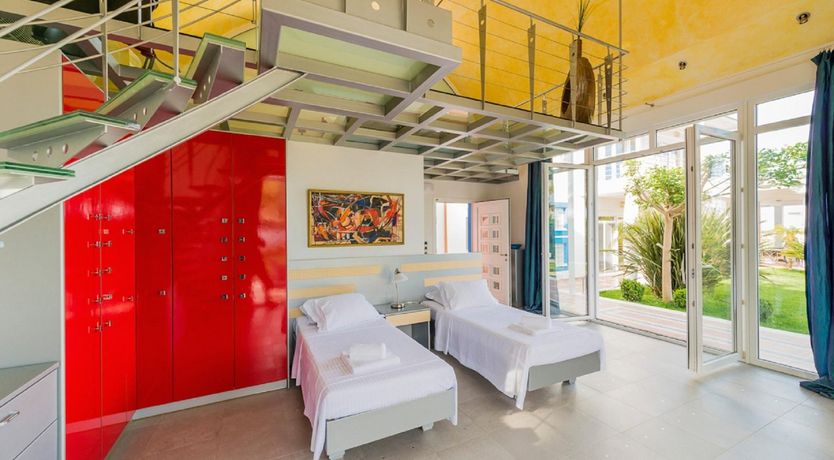 Photo of Ode On A Grecian Urn