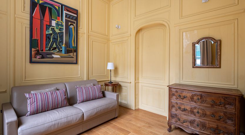 Photo of Cream Hydrangea