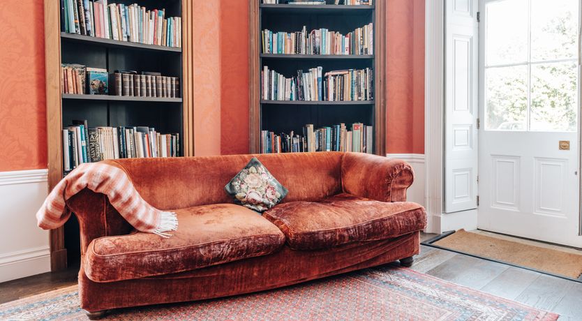 Photo of Gowns & Grandeur