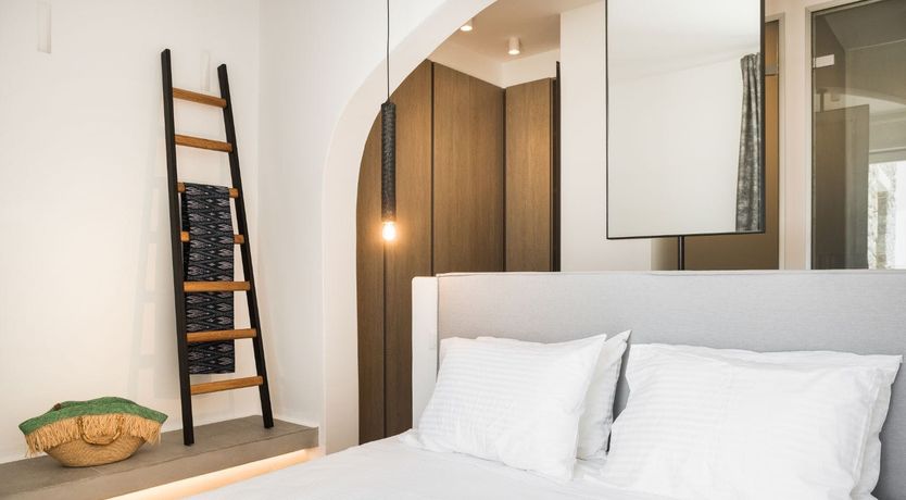 Photo of A Sea Of Honey