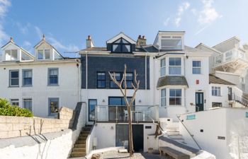 A Sea Of Calm Holiday Cottage