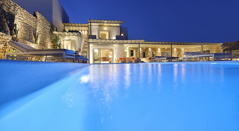 Photo of Turquoise Eclipse