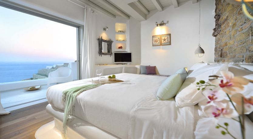 Photo of Turquoise Eclipse