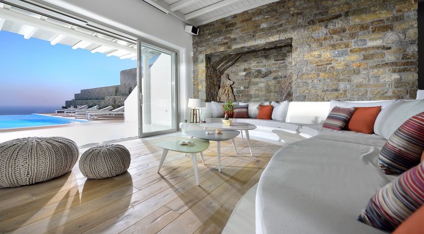 Photo of Turquoise Eclipse