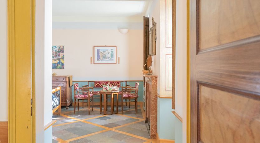 Photo of Tower of Power