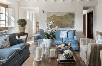 The Legendary Giulia Apartment