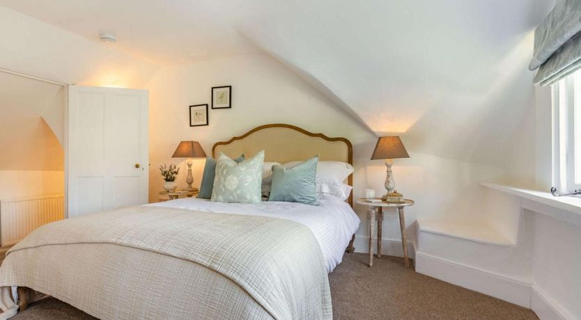 Photo of 3 Bed in Kingsbridge