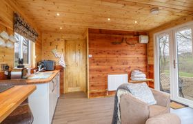 Stag Lodge Pod Holiday Cottage