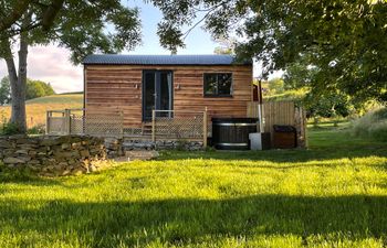 Stag Lodge Pod Holiday Cottage