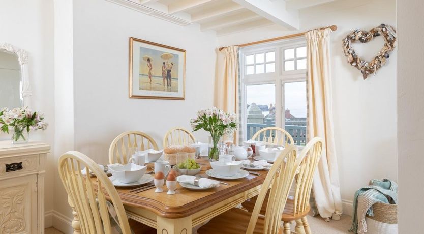 Photo of 3 Bed in Sandsend