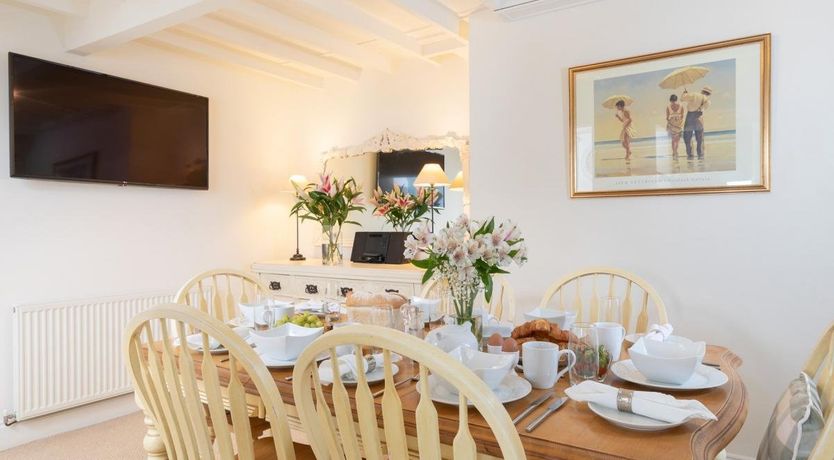 Photo of 3 Bed in Sandsend